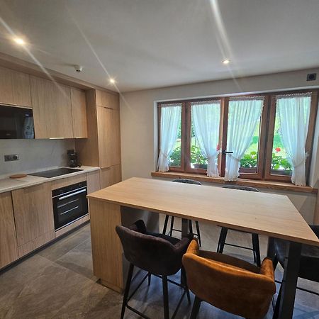 Hôtel Plein Soleil Vacheresse Eksteriør billede