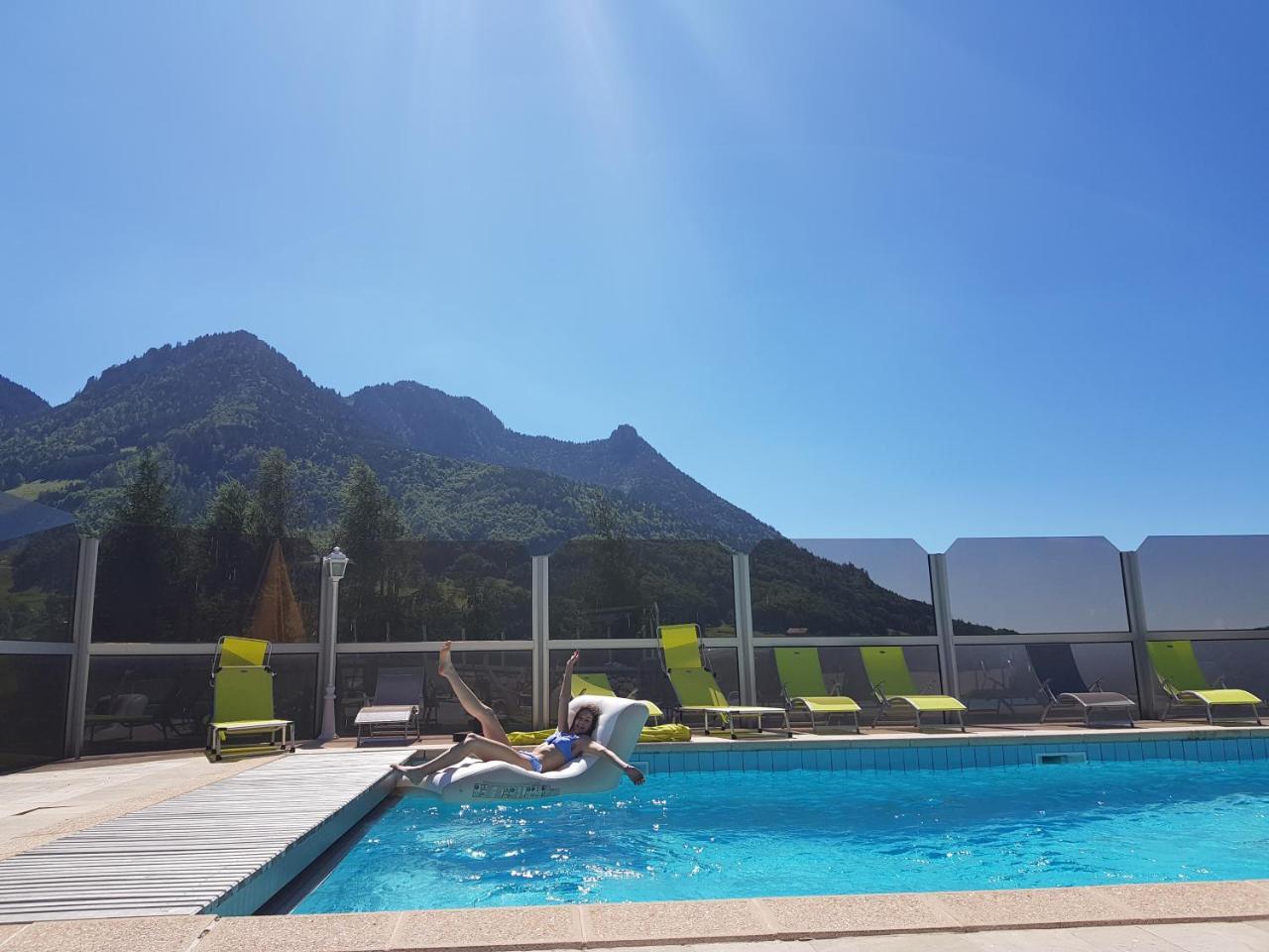 Hôtel Plein Soleil Vacheresse Eksteriør billede